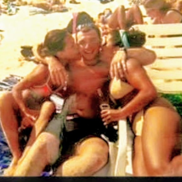 Rumor has it that he's great in bed ... Matthew G. - Picture 16 of 16